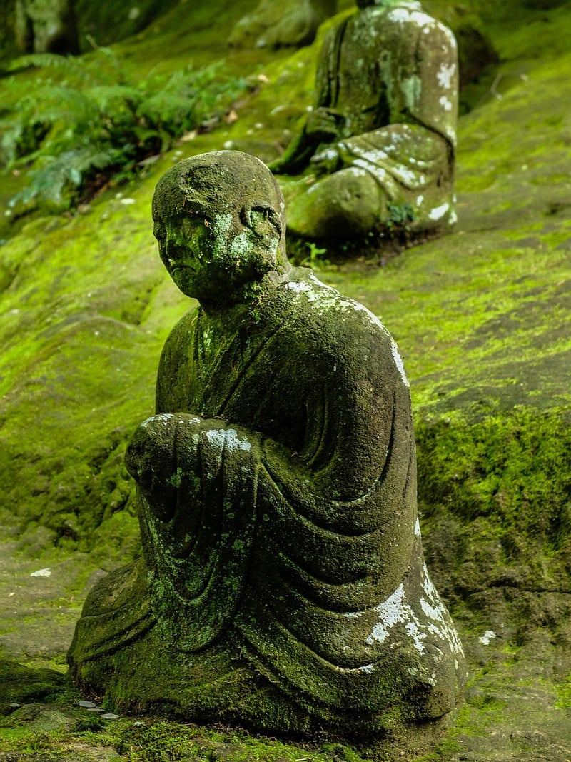 Statue